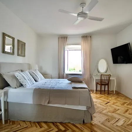 1875 With Swimming Pool - Crowonder Luxury Rent Villa Novi Vinodolski
